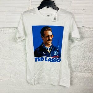 NWT Ted Lasso cotton White Graphic short sleeve Tee size small